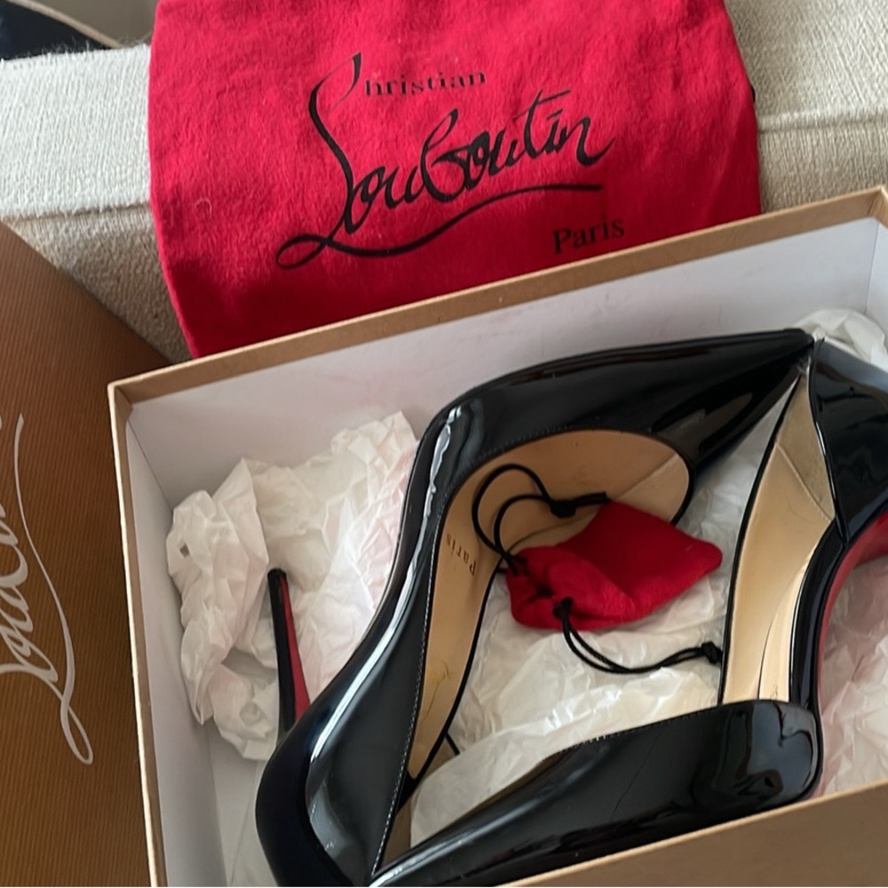 Christian Louboutin Black Patent Leather Pumps with Red Sole